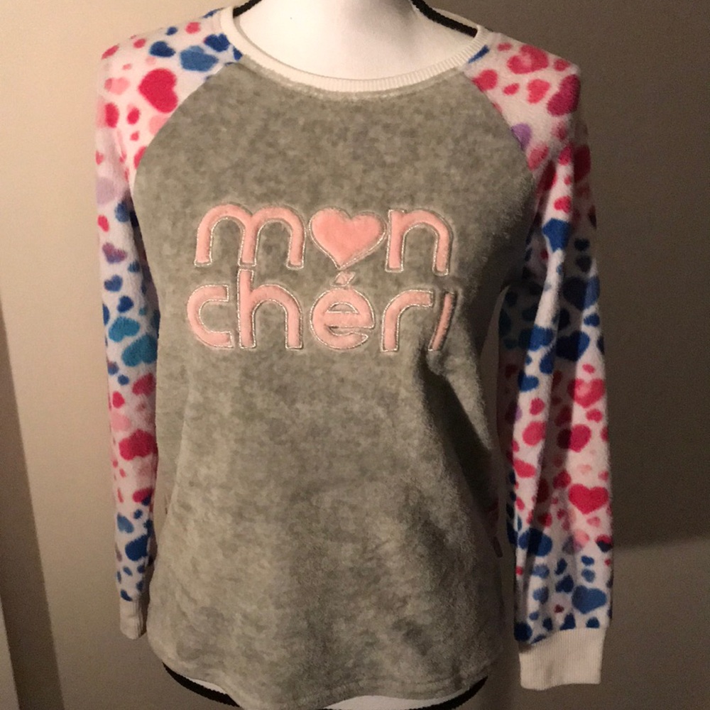 Young girls pajama top with matching shorts